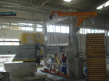 over-braced-wall-mounted-jib-crane